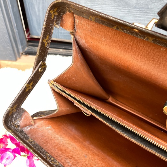 🎨Authentic Louis Vuitton Custom painted 🎨 - Picture 8 of 17